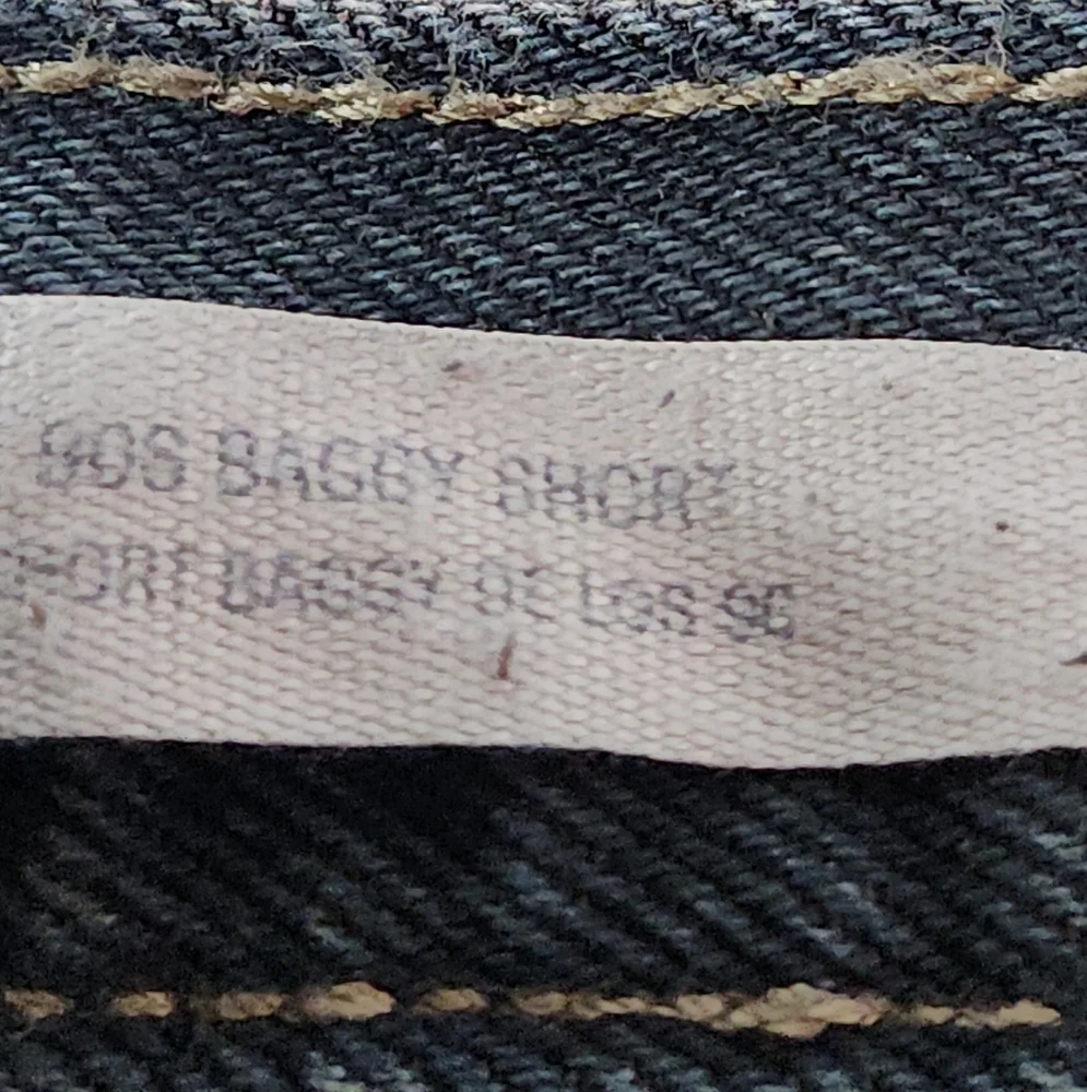 Women's Mid-Rise 90's Baggy Jean Shorts - Universal Thread Black Wash 14